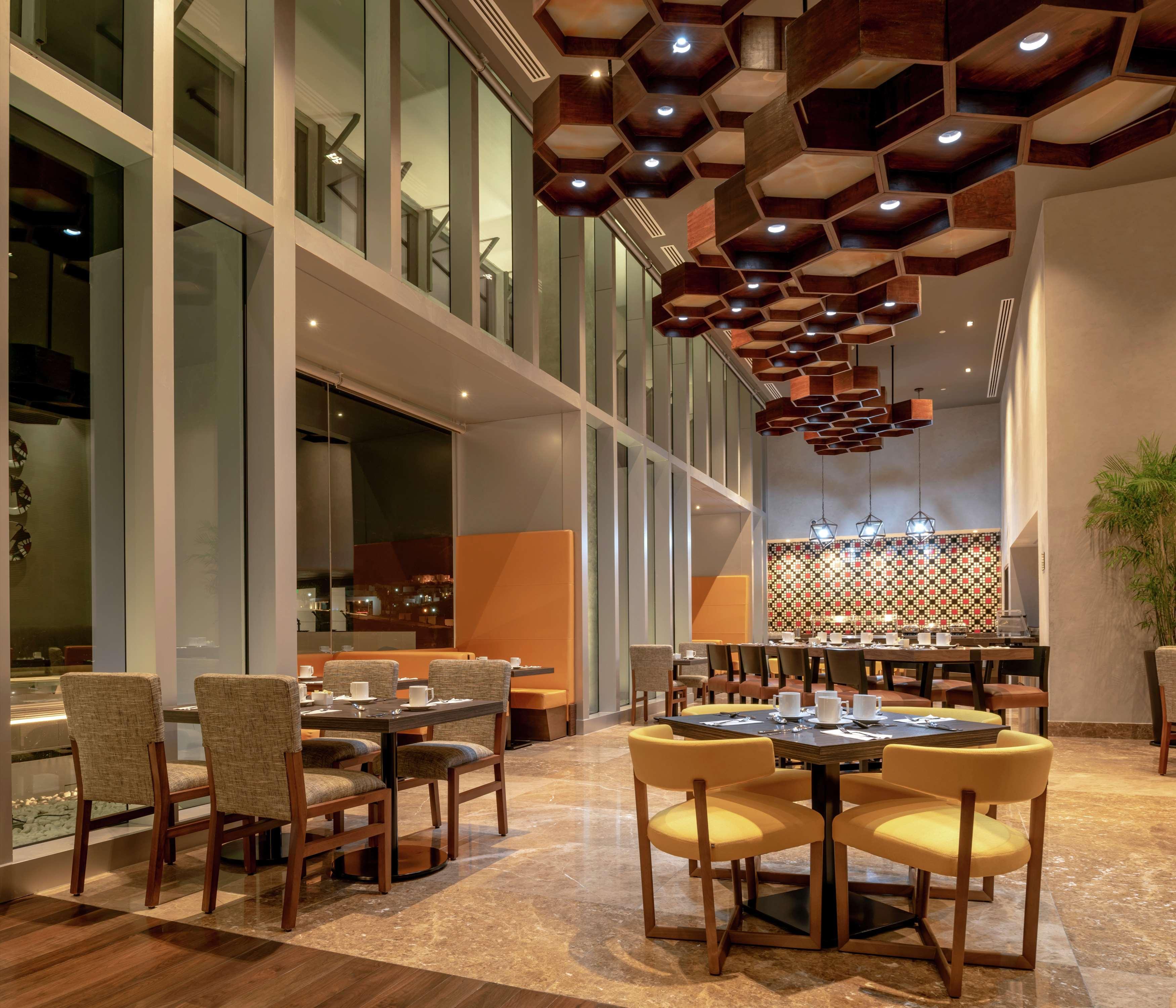 Hilton Garden Inn Chihuahua Zewnętrze zdjęcie